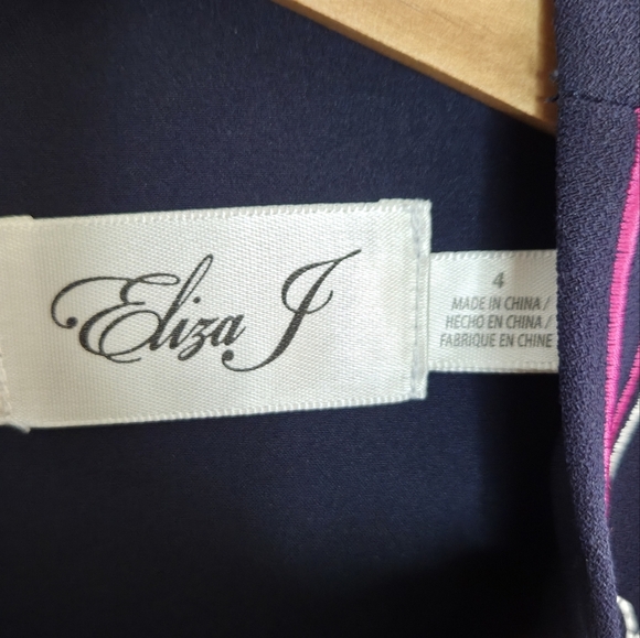 Eliza J | Navy Blue Pink White Embroidered Crepe Sheath Dress Size 4 - Picture 5 of 8